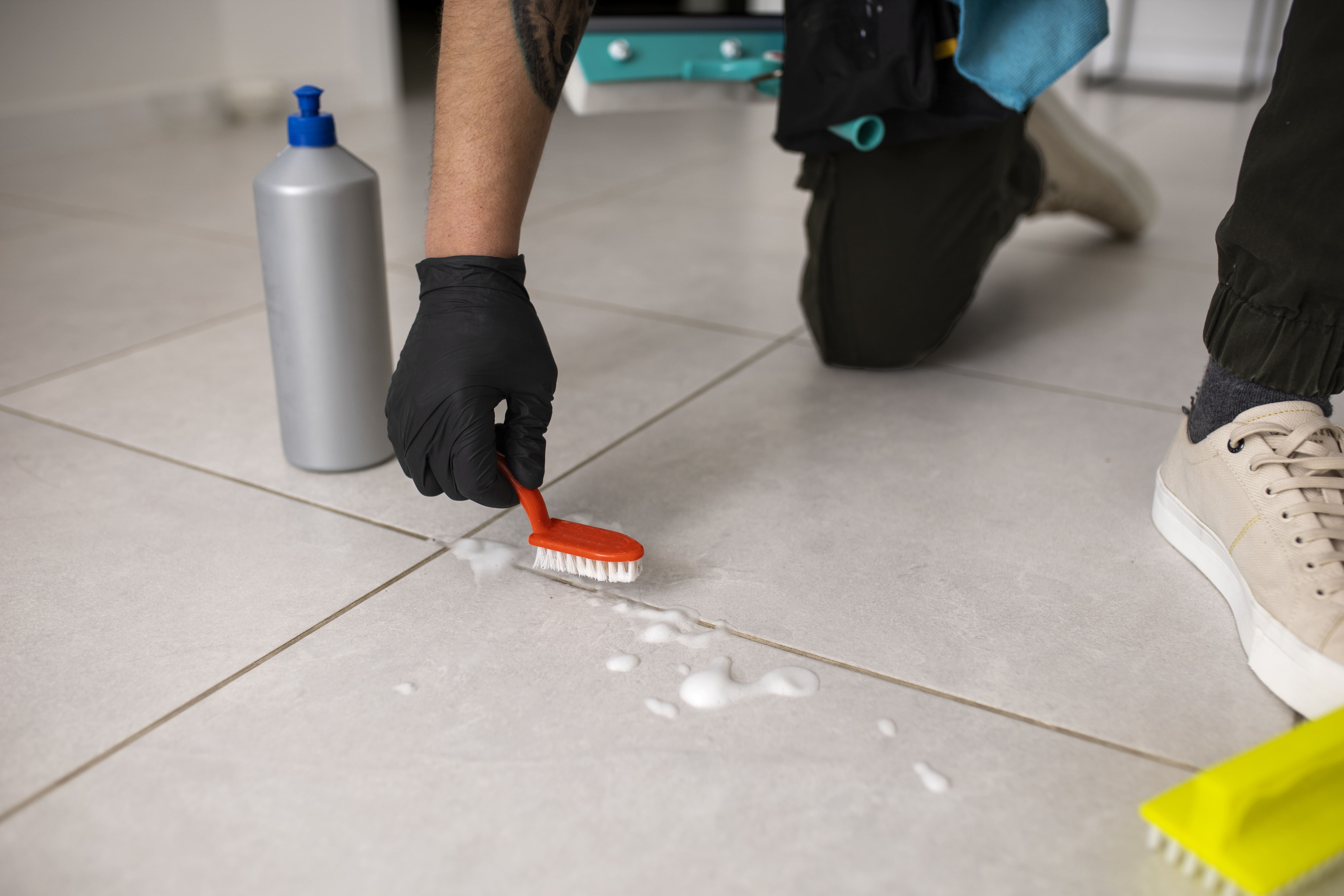 Floor Tile Cleaning